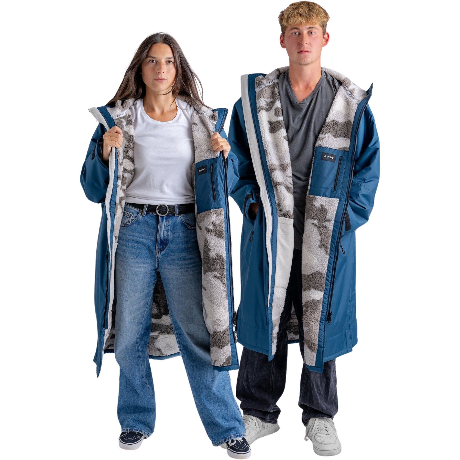 2026 Dryrobe Advance Long Sleeve Changing Robe DALSV3 - Deep Sea Blue / Sand Camo